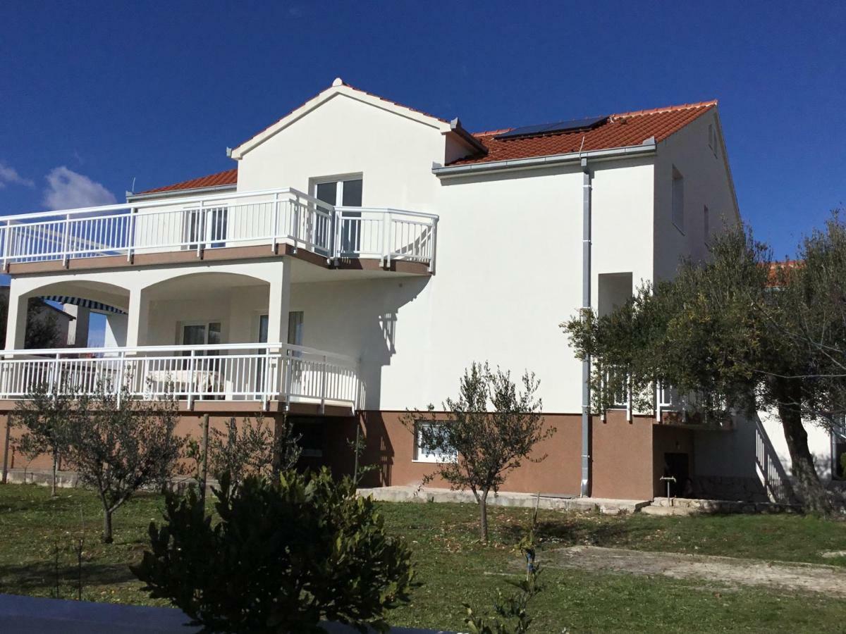Apartments Villa Sophia Трогир Экстерьер фото